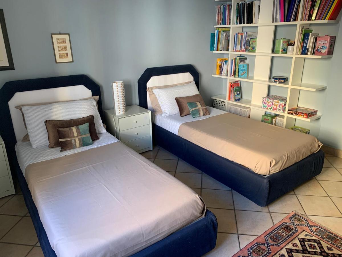 Biora Apartments Cagliari Buitenkant foto