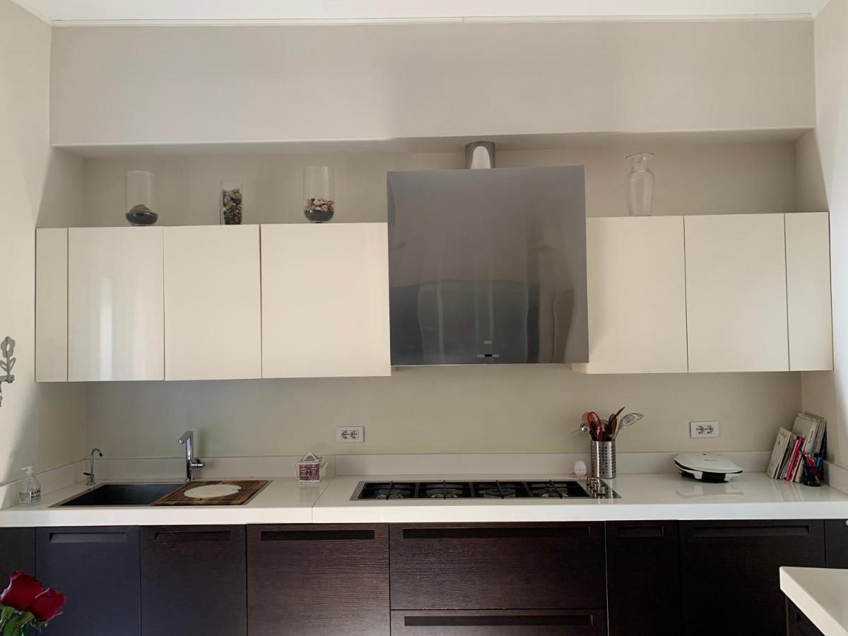 Biora Apartments Cagliari Buitenkant foto