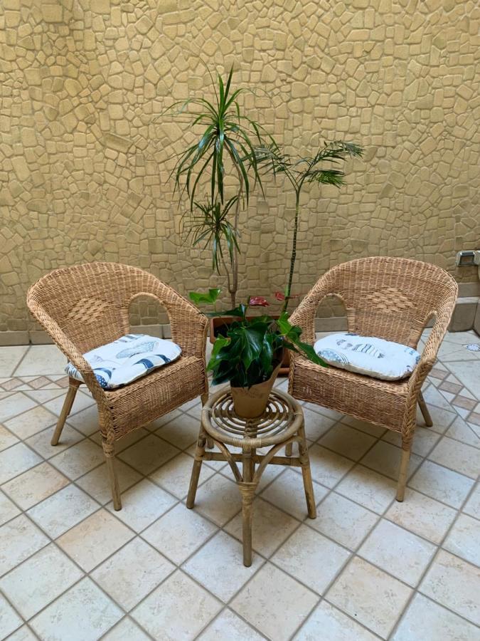 Biora Apartments Cagliari Buitenkant foto